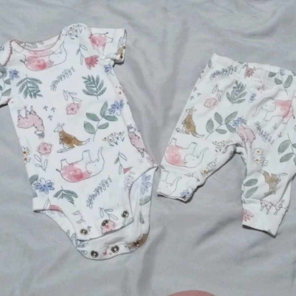 Newborn baby girl onesie and pants set